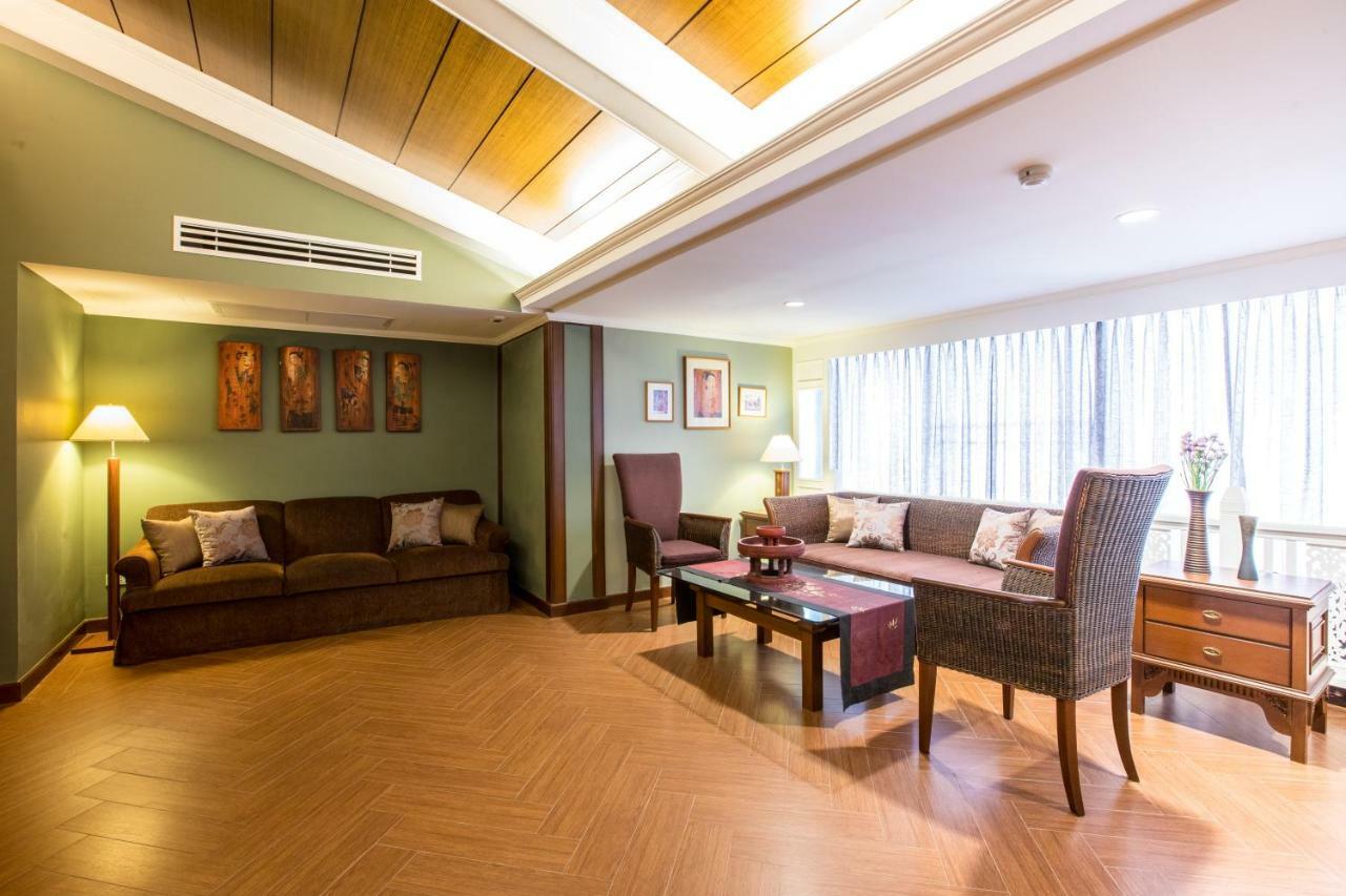 Viangbua Mansion Hotel Чиангмай Екстериор снимка